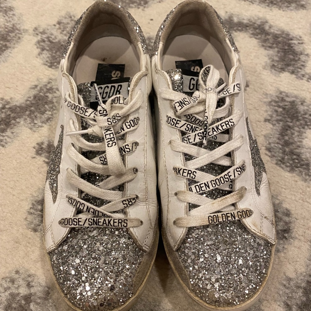 Golden Goose Superstar Glitter Low!! So cute and fashionable!! :) Box included!